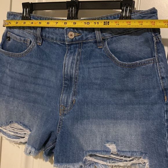 Kancan Distressed Denim Shorts - Picture 7 of 9